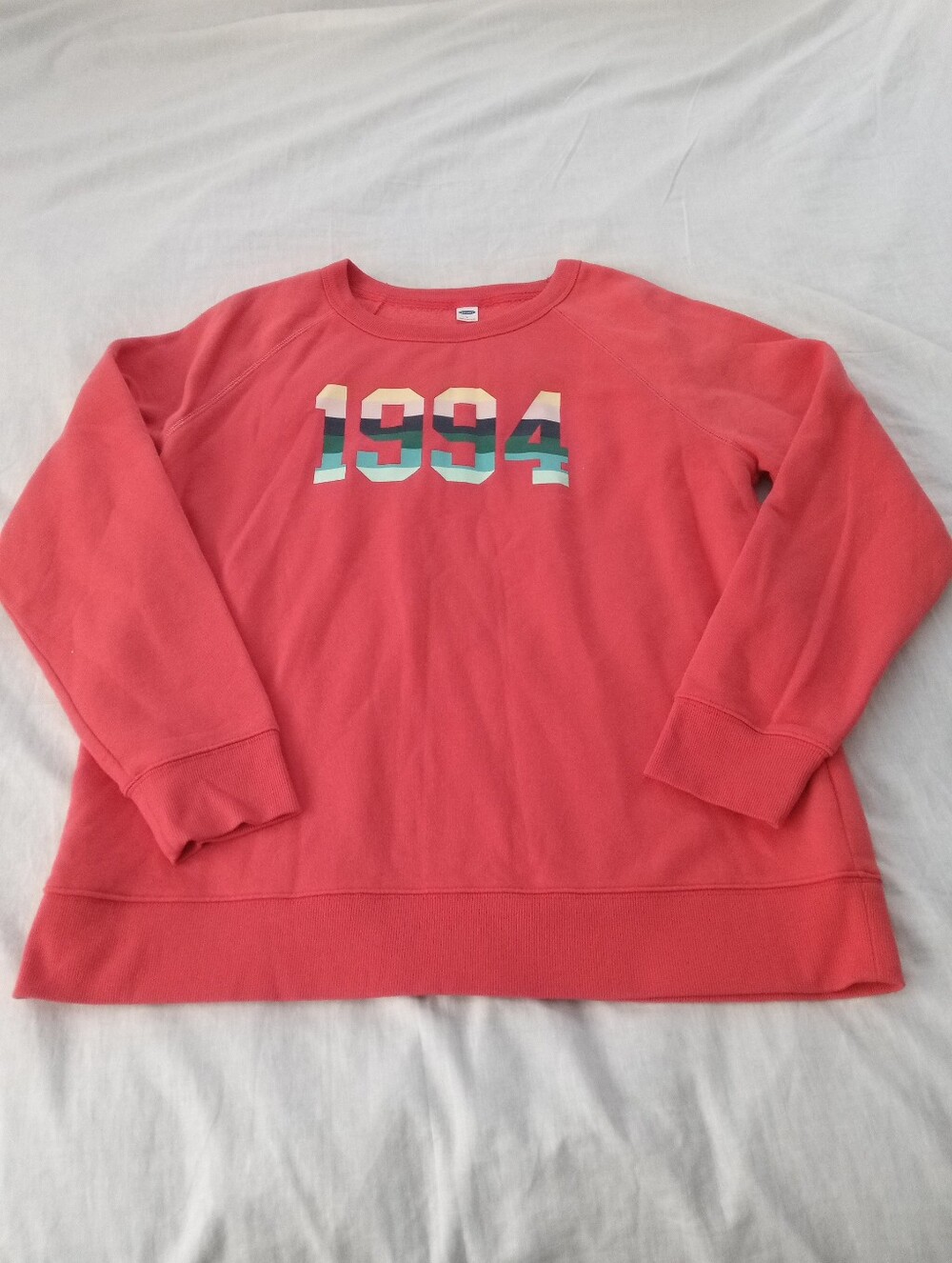 Old Navy Women's Graphic Long Sleeve Sweatshirt L